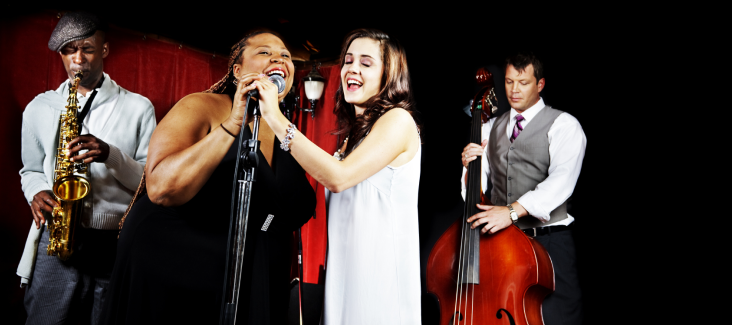 Guidelines On Hiring Entertainment For Corporate Events