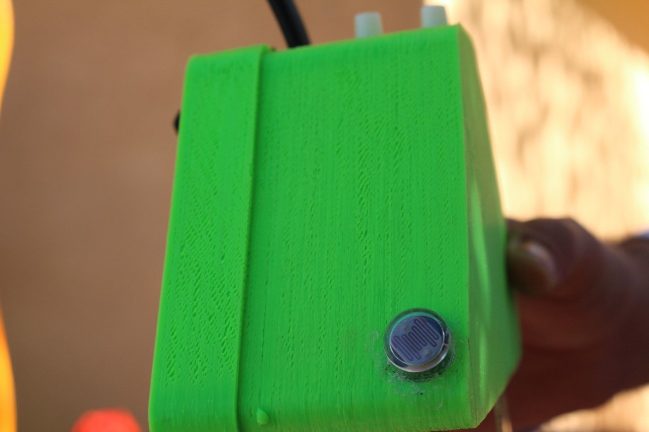 Automatic irrigation device product thumbnail 10