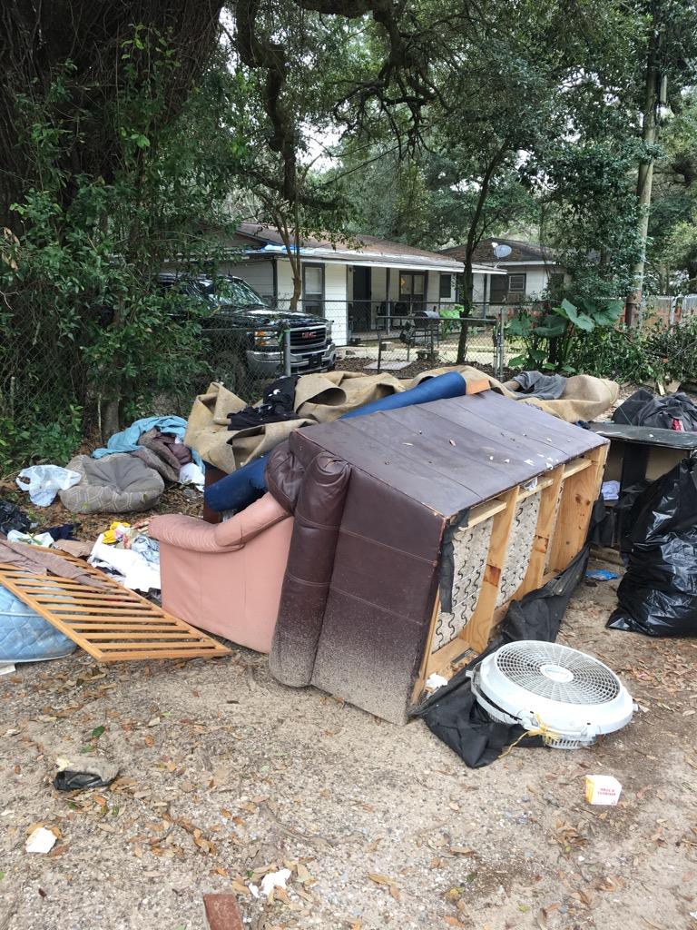 something old salvage s.o.s. Pensacola fl Navarre Milton Pace sos junk