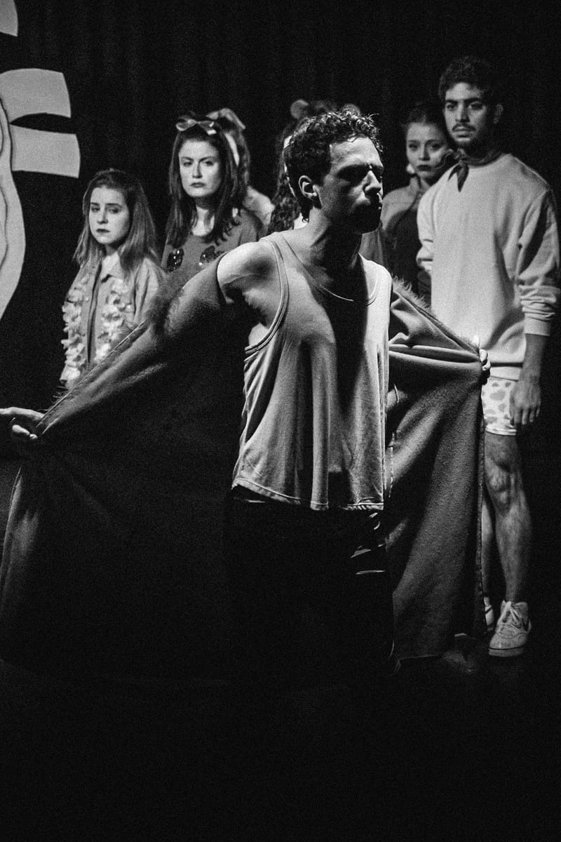 Ode ao amor ou morte ao sistema limbico