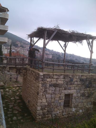 Wêne dibe ku: ezman, çiya, çalakiyên derveyî û xwezayî