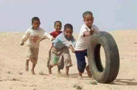 ربما تحتوي الصورة على: ‏‏‏‏شخص أو أكثر‏، و‏أشخاص يقفون‏‏ و‏نشاطات في أماكن مفتوحة‏‏‏