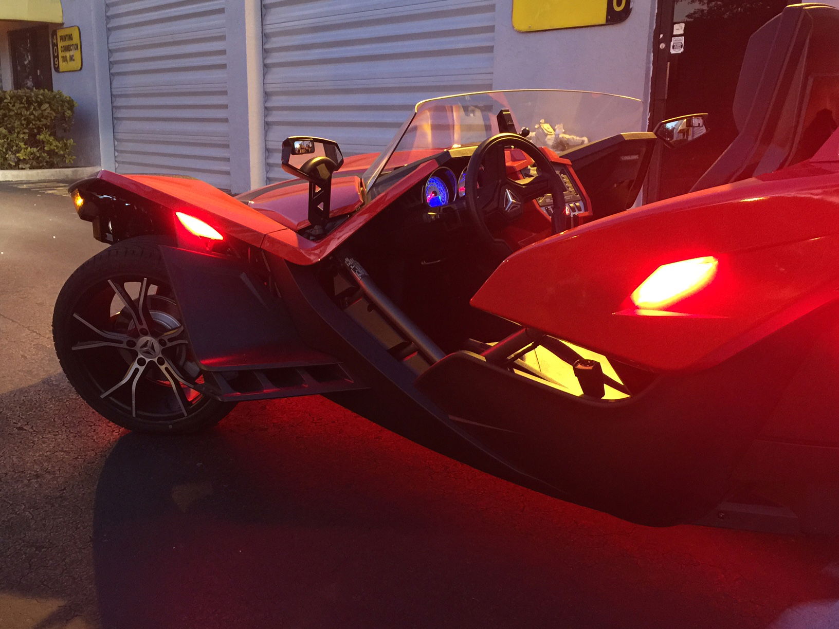 polaris slingshot modification