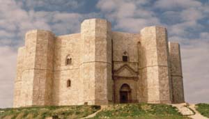 http://www.proloco.andria.ba.it/images/castel_del_monte.jpg