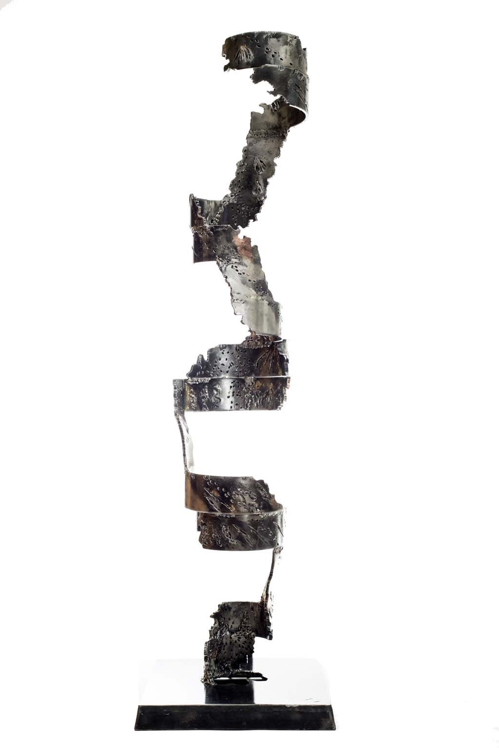 Insights IV | 2013 | Iron & brass sculpture | 148x40x40 cm | Rami Ater