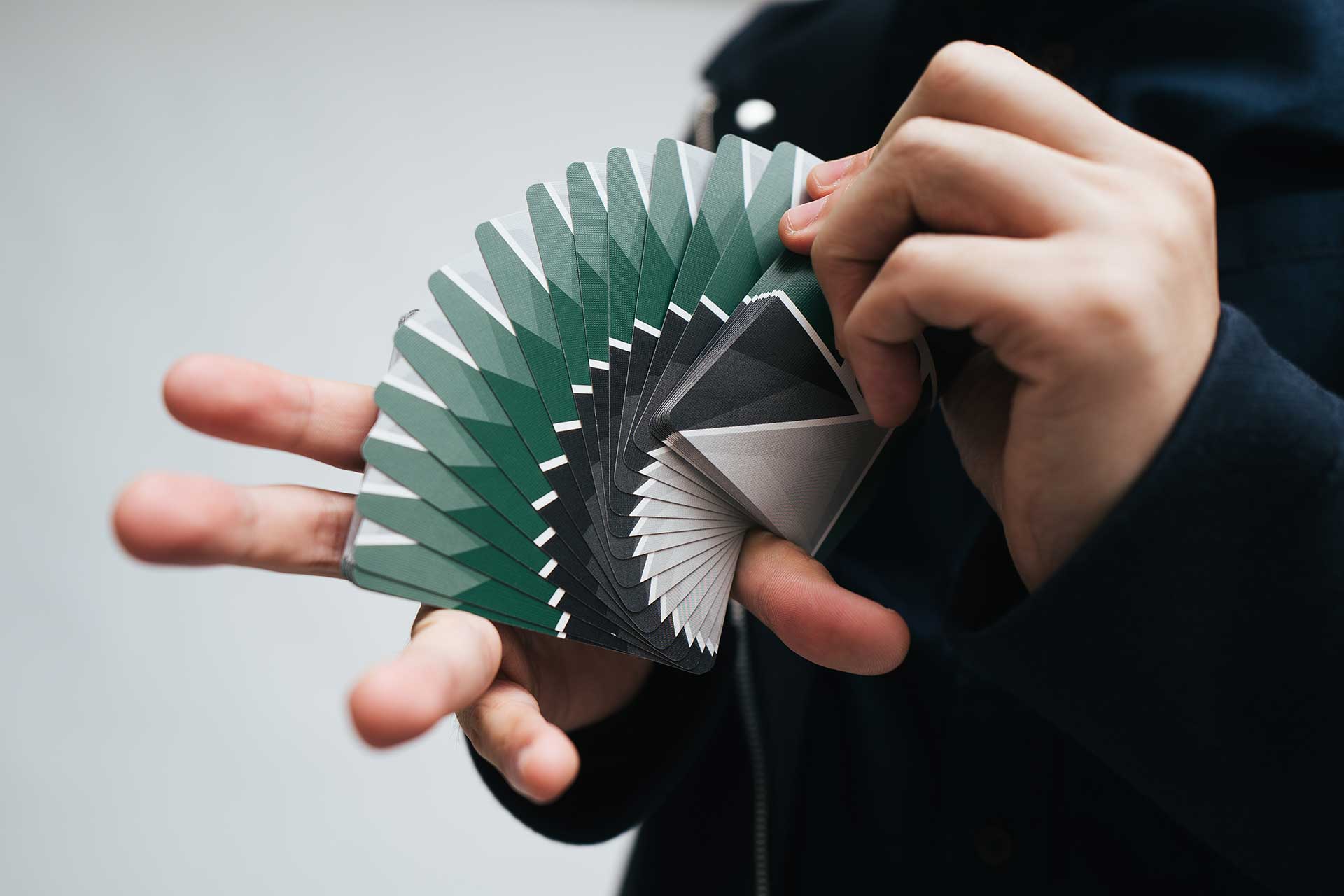 w.2017 playing cards - cube magic 奇妙州魔术专门店