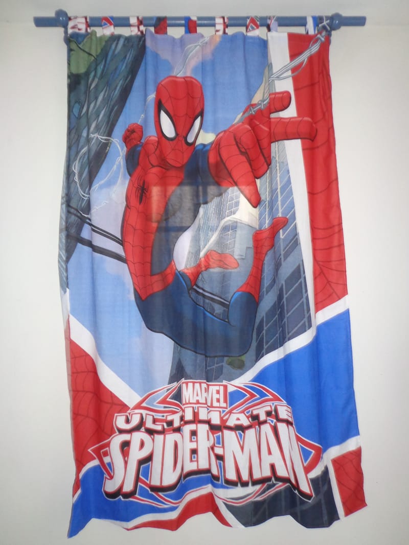 Rideau Spiderman hauteur 2m largeur 1.37 - ESPACE JUNIOR Rideau Spiderman hauteur 2m largeur 1.37 - ESPACE JUNIOR