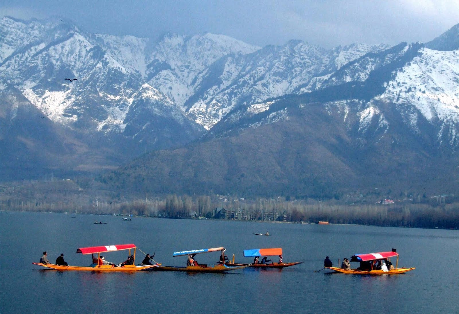 Lakes in Srinagar package